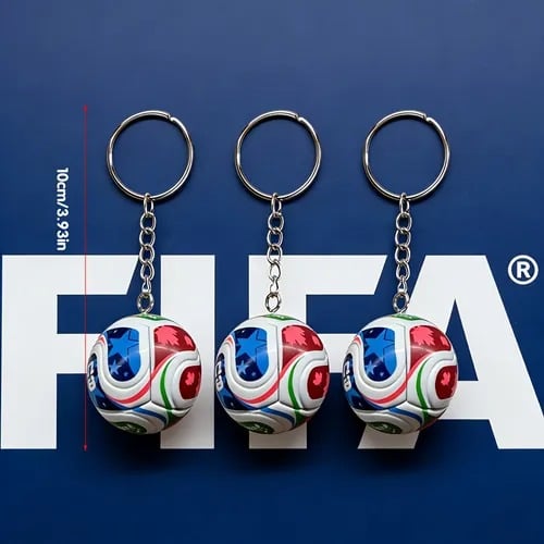 🏆 Sleutelhanger WK 2026: limited edition trofee & voetbal – een cadeau voor fans!