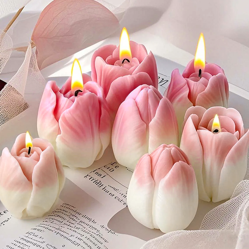 Onze kaarsen met tulpengeur geven je kamer een vrolijke en levendige uitstraling! 🌷🔥