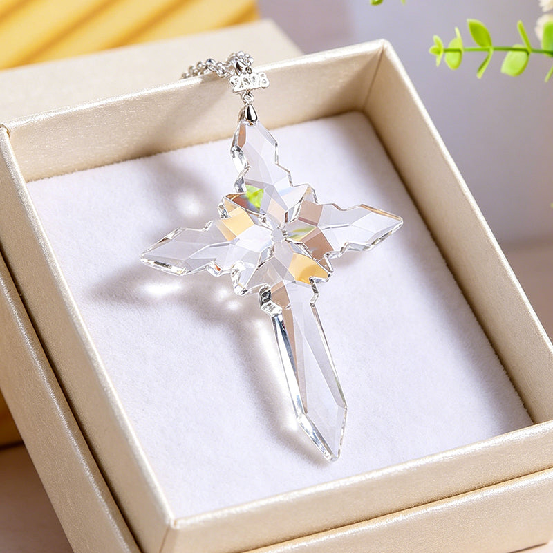 ✨ Kristallen kruis-hangornament